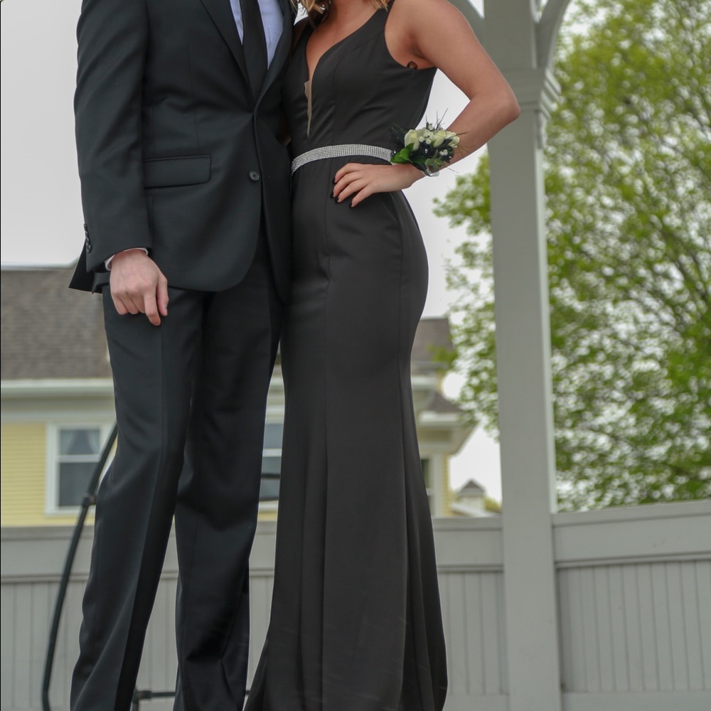 black prom dress